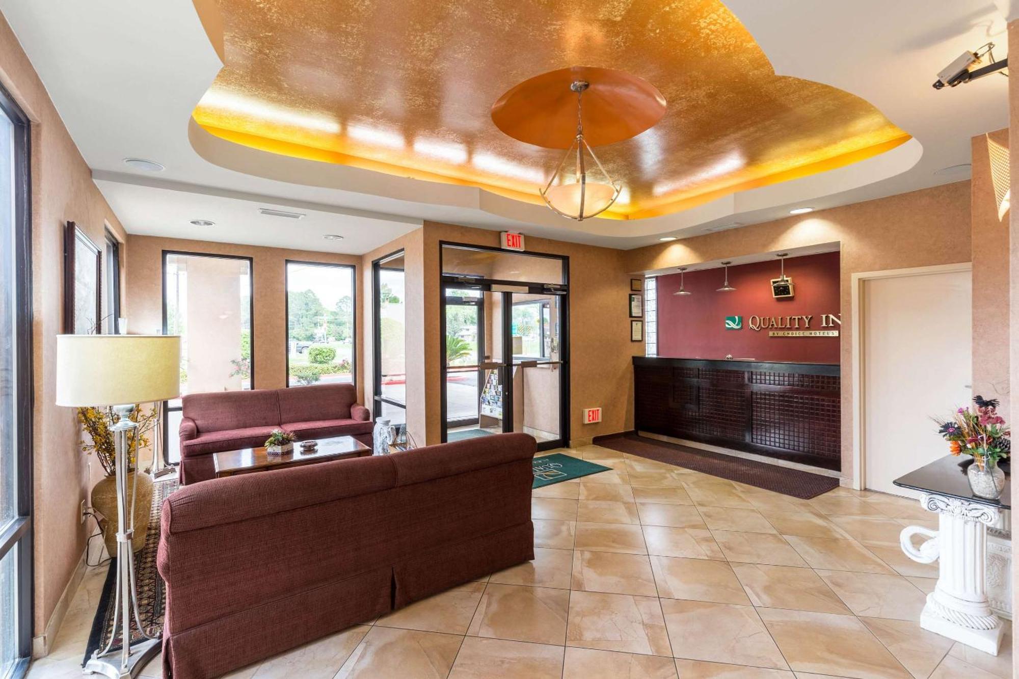 Quality Inn